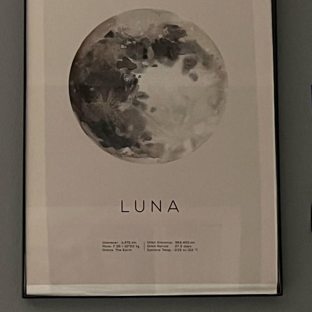 Moon frame